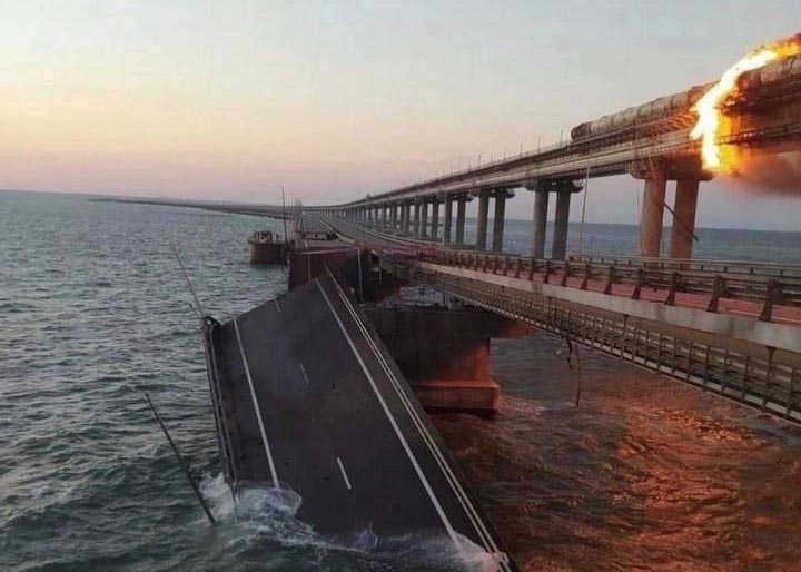 Ο Πούτιν συγκαλεί το Συμβούλιο Ασφαλείας μετά την έκρηξη στην Κριμαία - Usay.gr